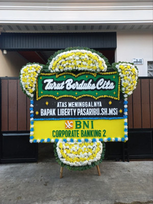 Papan Bunga Duka di Pedurungan Lor