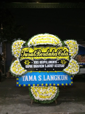 Papan Bunga Duka di Pedurungan Lor
